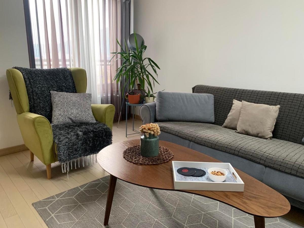 Modern Flatiron Apartment, Skopje Center Esterno foto