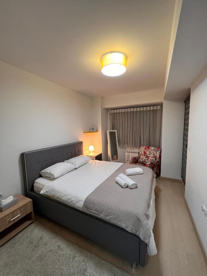 Modern Flatiron Apartment, Skopje Center Esterno foto